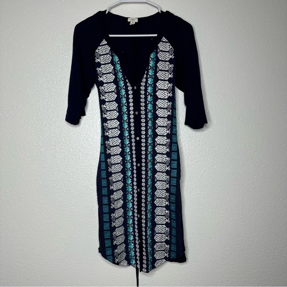 Tiny Anthropologie Nadia Embroidered Shift Dress Medium